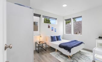The Seattle Kraken Sweet Suite