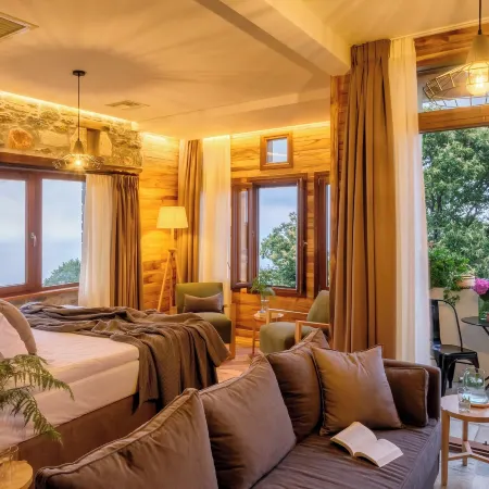 Adama Guesthouse