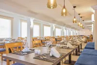 Universal Hotel Bikini Hotels in Sant Llorenc des Cardassar