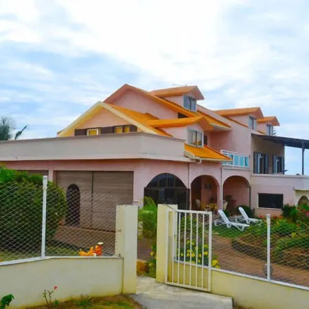 Villa Victoria