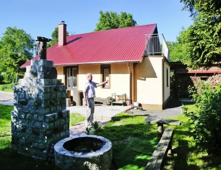 House in Wiejkowo Near Szczecin Lagoon Отели в г. Волин