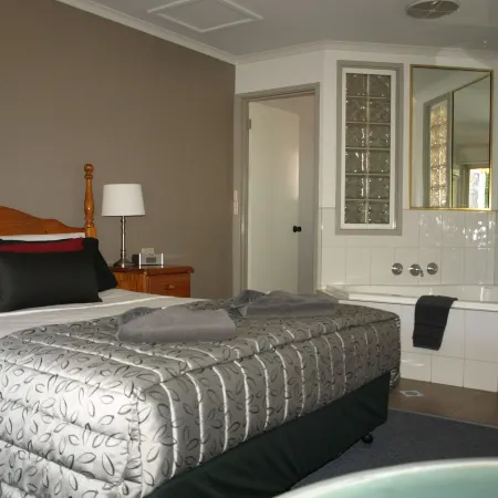 Old Coach Motor Inn Echuca Hotels in Echuca