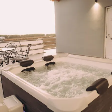 Sirens Luxury Apartments Palouki Отели в г. Илида
