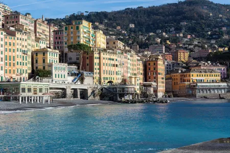 A Un Passo Dalla Spiaggia di Camogli by Wonderful Italy Отели рядом с достопримечательностью «Golf Paradiso»