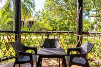 Coconuco Beach Palomino