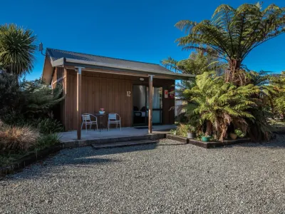 Buller Bridge Motel Hotels in 