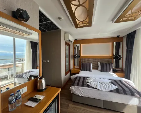 The Port Rooms Hotel a Sinope