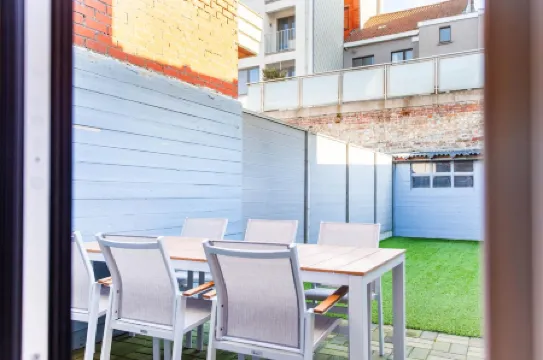 Cozy Ostend Home Tin Tin la Mer Near Beach