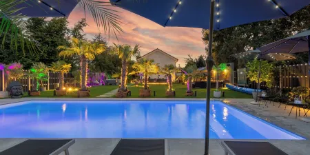 Villa Tropicana Berlin Potsdam Отели в г. Тельтов