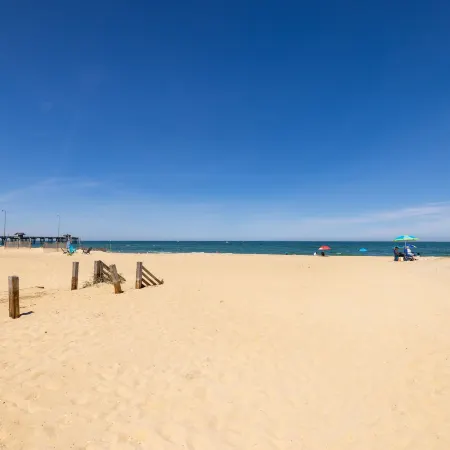 Dolphin Oceanfront Motel - Nags Head
