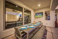 Elegant Desert Oasis Near Coachella Palm Springs