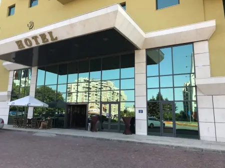Golden Tulip Varna Отели в г. Варна