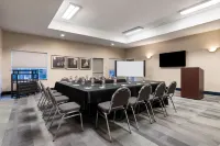 La Quinta Inn & Suites by Wyndham-Brookshire-West Katy Hotels in Brookshire