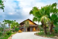 Mường Lò Retreat Nghia Lo Hotels in Van Chan District