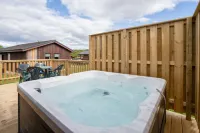Lodge -3 Bedrooms - Hunters Quay Hotels near Benmore Botanic Garden