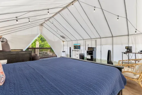 Furnished Glamping Tent/King Bed/Access to the Red River - Dancing Deer - #6