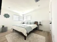 Spacious and bright 4-bedroom house in awesome area of Deerfield Beach The Cove