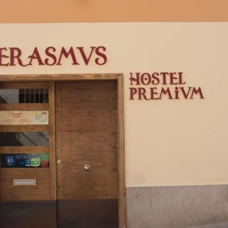 Amelia by Gaiarooms Отели рядом с достопримечательностью «Сан-Эстебан»