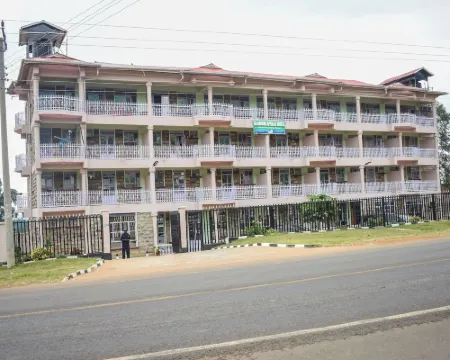 Glamour Apollo Hotel Webuye Hotels in Webuye