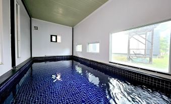 Poam Mountain Pool Villa Pension