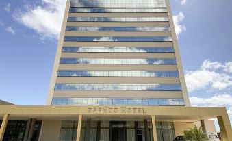 Trento Hotel Guaíra by Unna
