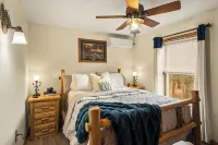 Spacious 5-bedroom country house in tranquil Blakeslee with WiFi, AC