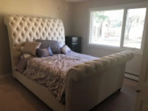 Hot Tub Mountain Views Cozy Fireplace!