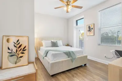 Ocala Downtown Square Apartment