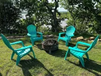 Large porch offers beautiful views of the lake. Enjoy unique interior design! Hôtels à : Comte de Creek