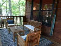 Modern 3Br/3BA Boone Cabin: Hot Tub, Game Room, Porch, Near Trails and Downtown