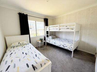 Cozy unit Papamoa Beach