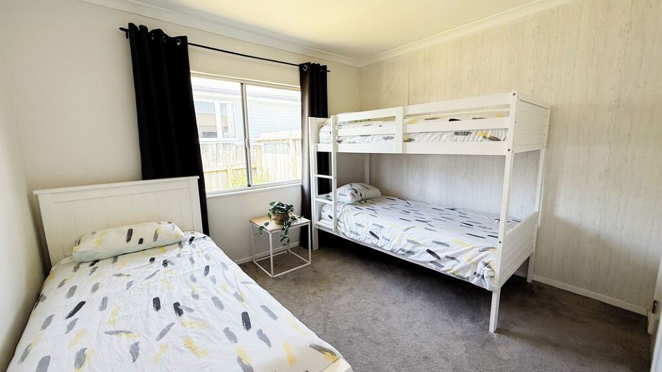 Cozy unit Papamoa Beach