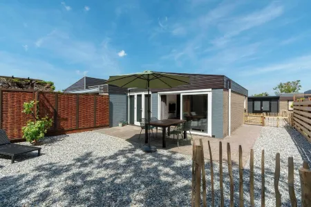 Bungalow in Callantsoog Near the Beach