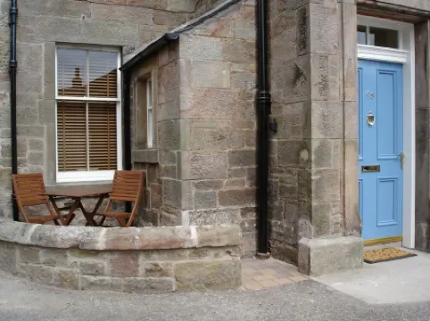 Gorgeous ground floor luxury Apartment in Fishing Village of Crail