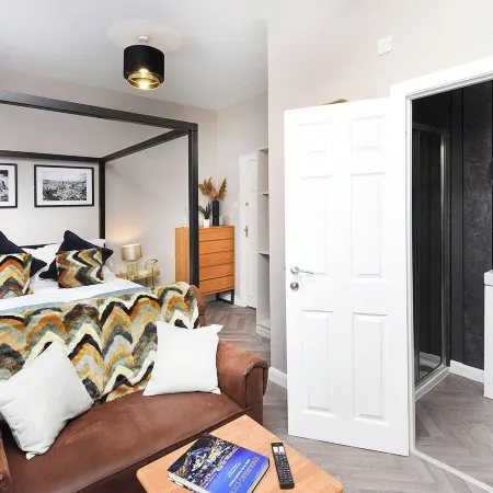 Ocho Homes by Eight Continents