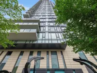 Globalstay. Downtown Calgary Apartments. Free Parking Hotels near Lougheed House