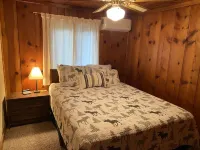 Crosslake Family Lake Retreat + Guest Cabin - Sleeps 13 - Dock - Minutes to Town Hotels in Crosslake