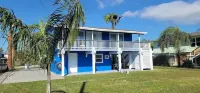 Recently remodeled - Walking distance to the Beach - Pet friendlySTR22-00196