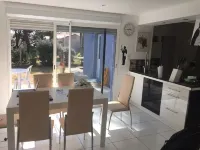 Listed house 5 min walk from beach and shops Hotels in Jard-sur-Mer