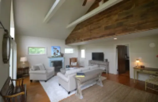 Saratoga Farmhouse サラトガのホテル