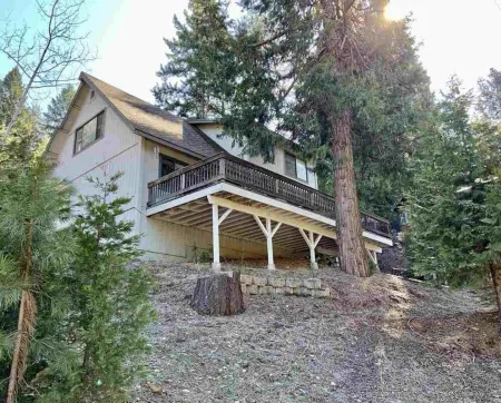 THE SPOT, EAST SHORE