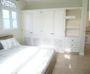 Ocean view luxury condo only steps from the beach Hotels in 
