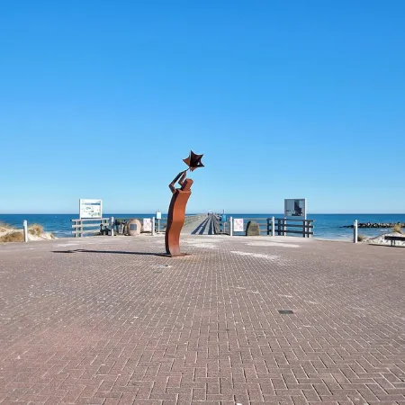 Apartment with sea view, TOP location on Schönberg beach, Baltic Sea, 2nd beach row Отели в г. Шёнберг