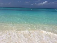 Beach View Property On 7 Mile Beach Cayman Reef 19