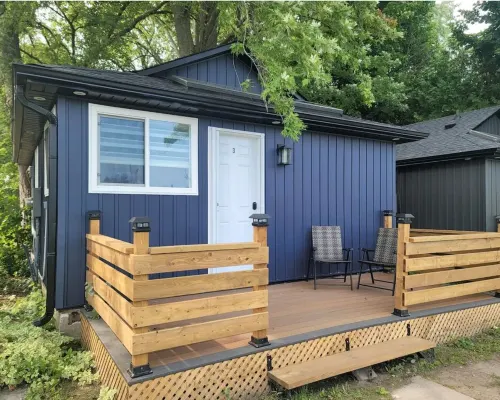 Rustic Cabin Across Innisfil Beach Park Hotels in Cookstown