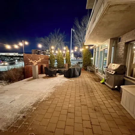 Century park Condo Oasis