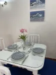 Beautiful 1 Bed Apartment on West Coast - Close to Beach Hotels in Holetown