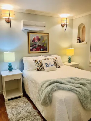 Heaven-Can-Wait @ Point Village 住宿飯店