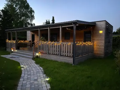 Great vacation home Rybak with box spring beds and large covered terrace Hotels in der Nähe von Lidl