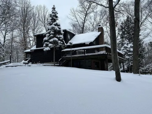 Lakefront Chalet in Northwest Michigan